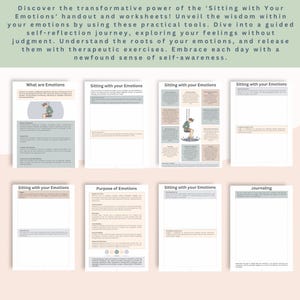 Pu&ograve; includere: Una raccolta di fogli di lavoro e dispense intitolate "Sitting with Your Emotions". Le pagine presentano testo e illustrazioni, progettate per l'autoriflessione e l'esplorazione emotiva. La tavolozza dei colori include verdi tenui, beige e bianco.