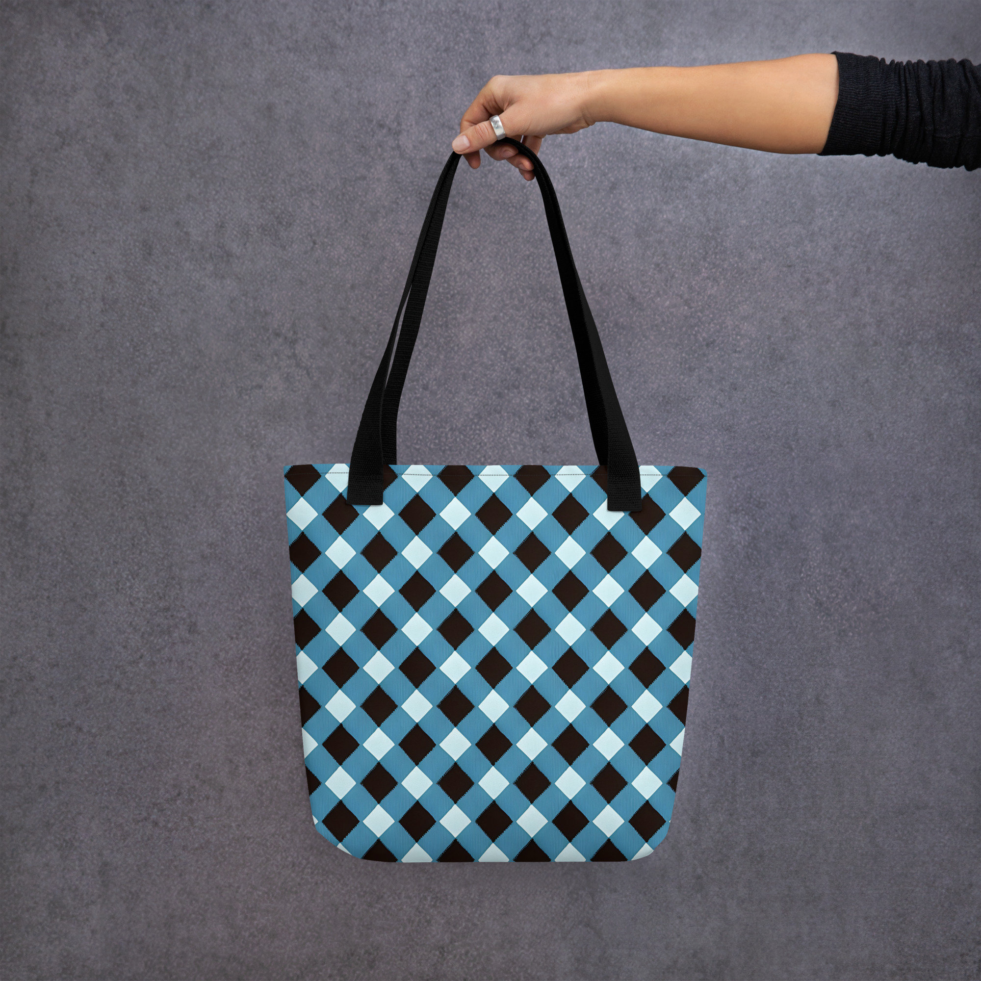 UE DIAGONAL PRINT TOTE BAG 【公式通販】