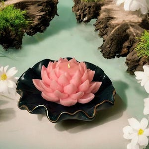 Soy Lotus Blossom Candle: Scented Home Decor Gift pink lotus w/plate