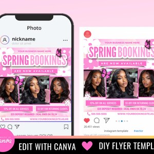 Puede incluir: Plantilla de publicaci&oacute;n de Instagram rosa y blanca con el texto "Reservas de primavera ahora disponibles". La plantilla presenta un dise&ntilde;o floral con mariposas y tres fotos de mujeres con cabello largo y oscuro. El texto tambi&eacute;n incluye un n&uacute;mero de tel&eacute;fono, una direcci&oacute;n de sitio web y el texto "15% de descuento en todos los servicios" y "5 &euro; de descuento para clientes que regresan".
