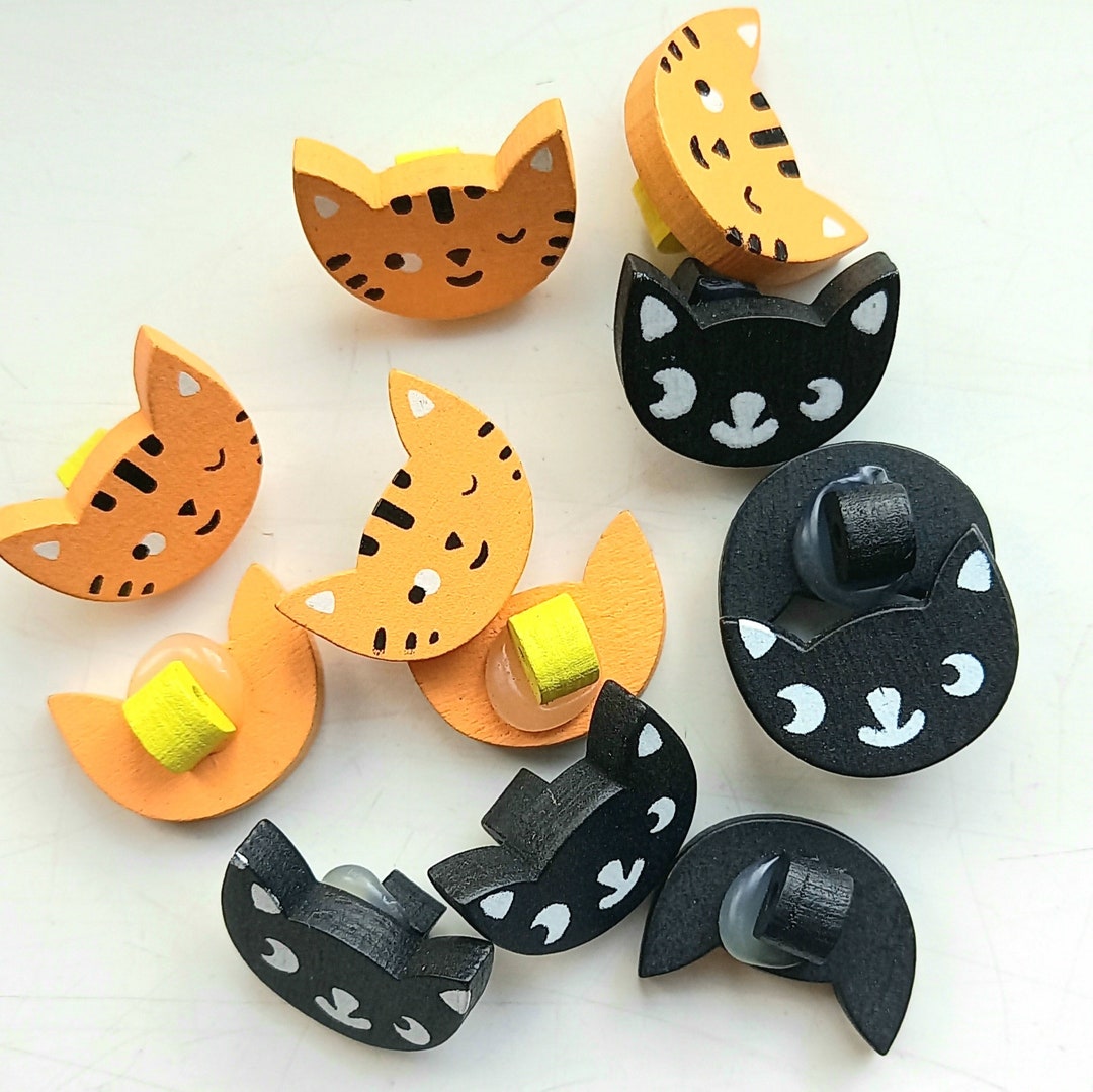 Easy Button Cat 20 X Cat Face Buttons. Black Cats, Ginger Orange Cats Wooden Buttons ...