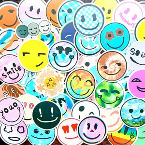 20 pegatinas de caritas felices. Decoración colorida con caritas sonrientes para patinetas, Kindle, laptop, teléfono, iPad, álbumes de recortes, diarios y manualidades.