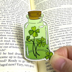 Sticker trèfle à quatre feuilles | Sticker journal, sticker album, sticker herboristerie, sorcière, sticker cottagecore, sticker plante, sticker trèfle