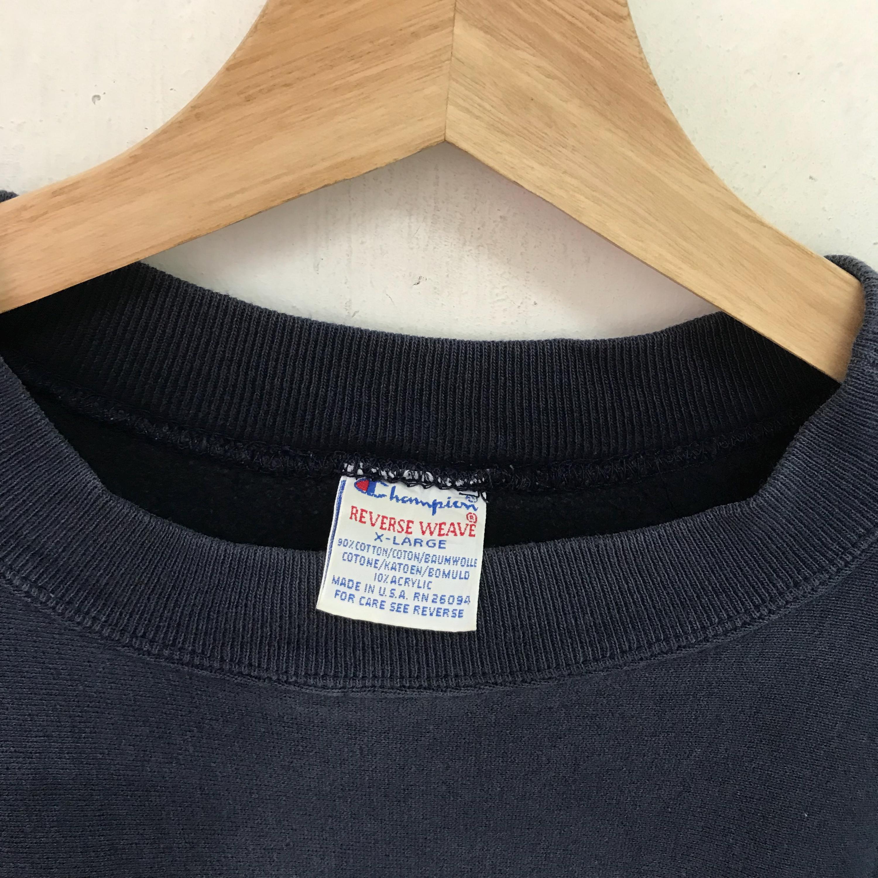 Vintage 90's Distressed Champion Reverse Weave St. Lawrence