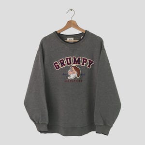 Vintage Grumpy Grey Sweatshirt Large Grumpy Dopey Sneezy Sleepy Sweater Grumpy Walt Disney Snow White Seven Dwarf Cartoon Pullover Size L