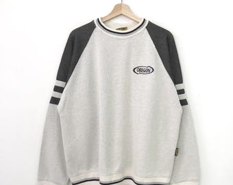 Vintage 90s Oregon White/ Black Sweatshirt Large Oregon Us State Spell Out Logo Sweater Oregon Crewneck Oregon Pullover Oregon Jumper Size L