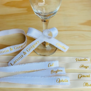 Ruban en satin personnalisé - Marque-place mariage - Prénom pour verre - Marque-place invités - Plan de table - Décoration de mariage.