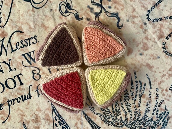 Moony Toast Crochet PATTERN Beginner friendly!