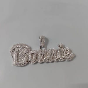 Elegante colgante con nombre de moissanita real de 3 quilates: joyería de plata personalizada con piedras brillantes: regalo de lujo con piedra brillante, collar personalizado