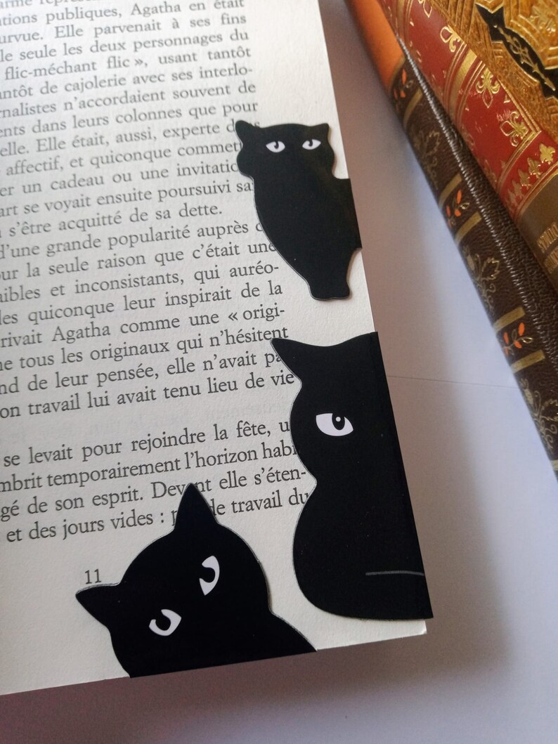 Magnetic black cat bookmarks Lot 1