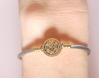 Stahlarmband mit Salomons Siegel und Füllenzahlenfolge