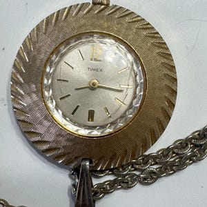 Vintage Women's Timex Gold Tone Pendant Necklace