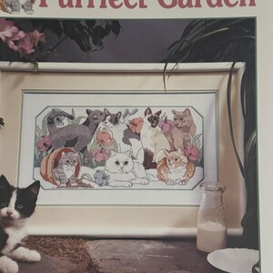 Ulotka Purrfect Garden do haftu krzyżykowego