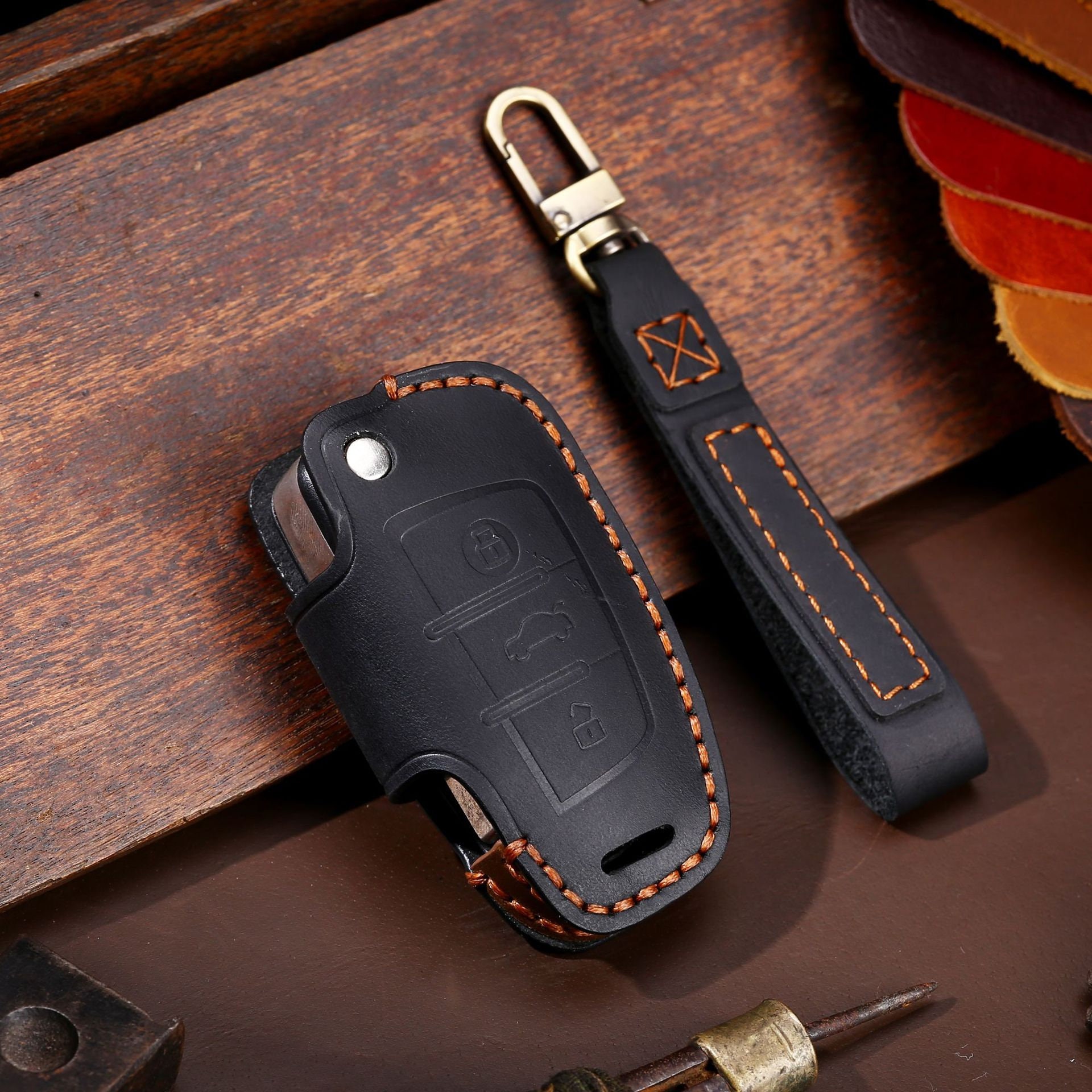 AG Wallets Genuine Leather Keychain Holder, Key Fob Holder, Personalized  Leather Keychain, Personalize Front Side and Back Side, Oval Design 