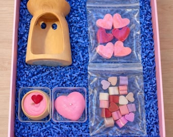 Set de regalo de cera fundida / Velas de corazón y quemador de cerámica
