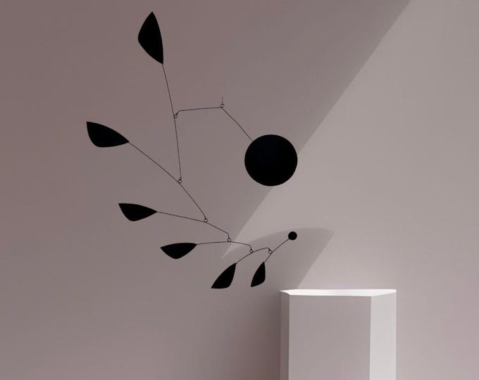 Kinetic design mobile, kinetic art mobile. Black metal mobile, modern matte black mobile, handmade in France, midcentury mobile