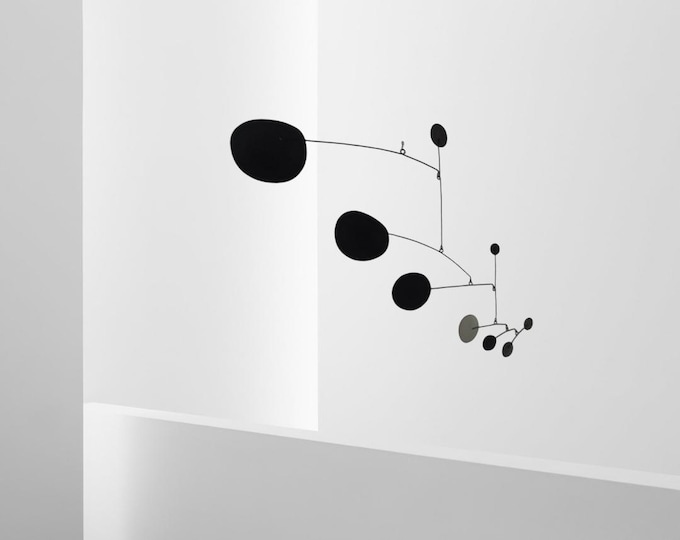 Modern kinetic mobile, black metal mobile sculpture, handmade in France, mid-century, kinetic art, modern black mobile