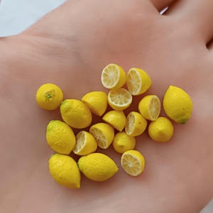 Miniature lemon 1/12 & 1/6, Food for dollhouse realistic fruit, Mini Food / Charm polimer clay fruit/ half lemon/ diorama/ fake lemon