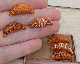 Miniature Croissant, 1/6 Scale, Polymer Clay Dollhouse Food