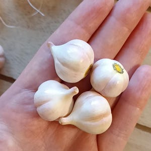 Realistic Miniature garlic scale 1\6 Miniature food, Food for American Girl / Paola Reina, veggies Mini garlic