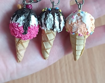 Llavero de helado de arcilla polimérica, amuleto de comida hecho a mano