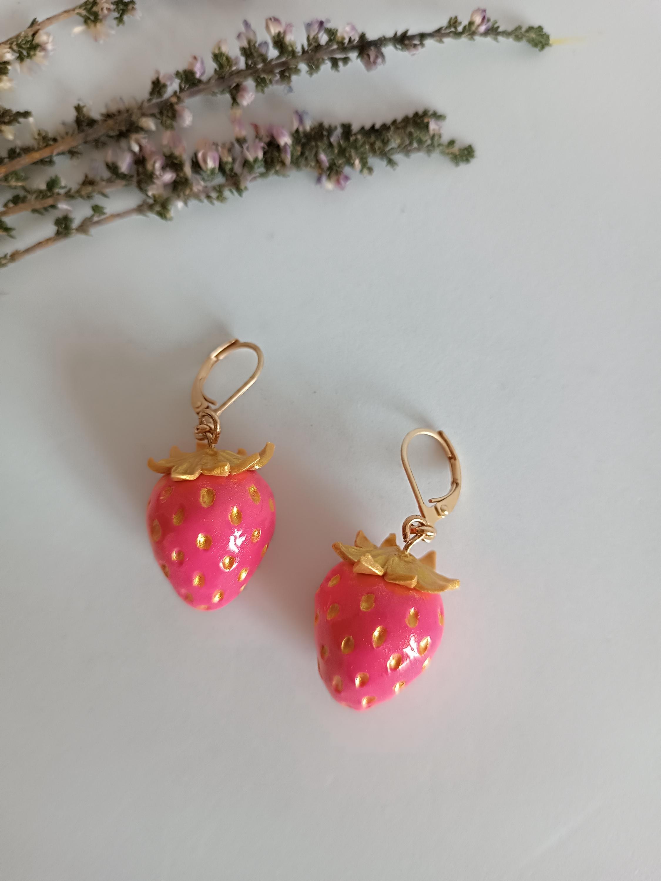 RELKLYU 2 Paia di Orecchini alla Fragola, Orecchini di Stile di Frutta Creativi, Orecchini Carini, Orecchini Divertenti, Accessori per Abbigliamento