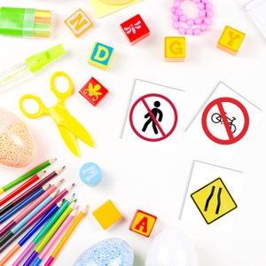 Montessori Flashcards, 3 parts cards, Traffic Signs flash cards, Montessori Printable, Road Test, DMW test, Leaner's Permit