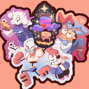 Può includere: Un'illustrazione colorata con un gruppo di personaggi dei cartoni animati del videogioco Undertale. I personaggi includono Sans, Papyrus, Undyne e Frisk. L'illustrazione è su uno sfondo rosa.