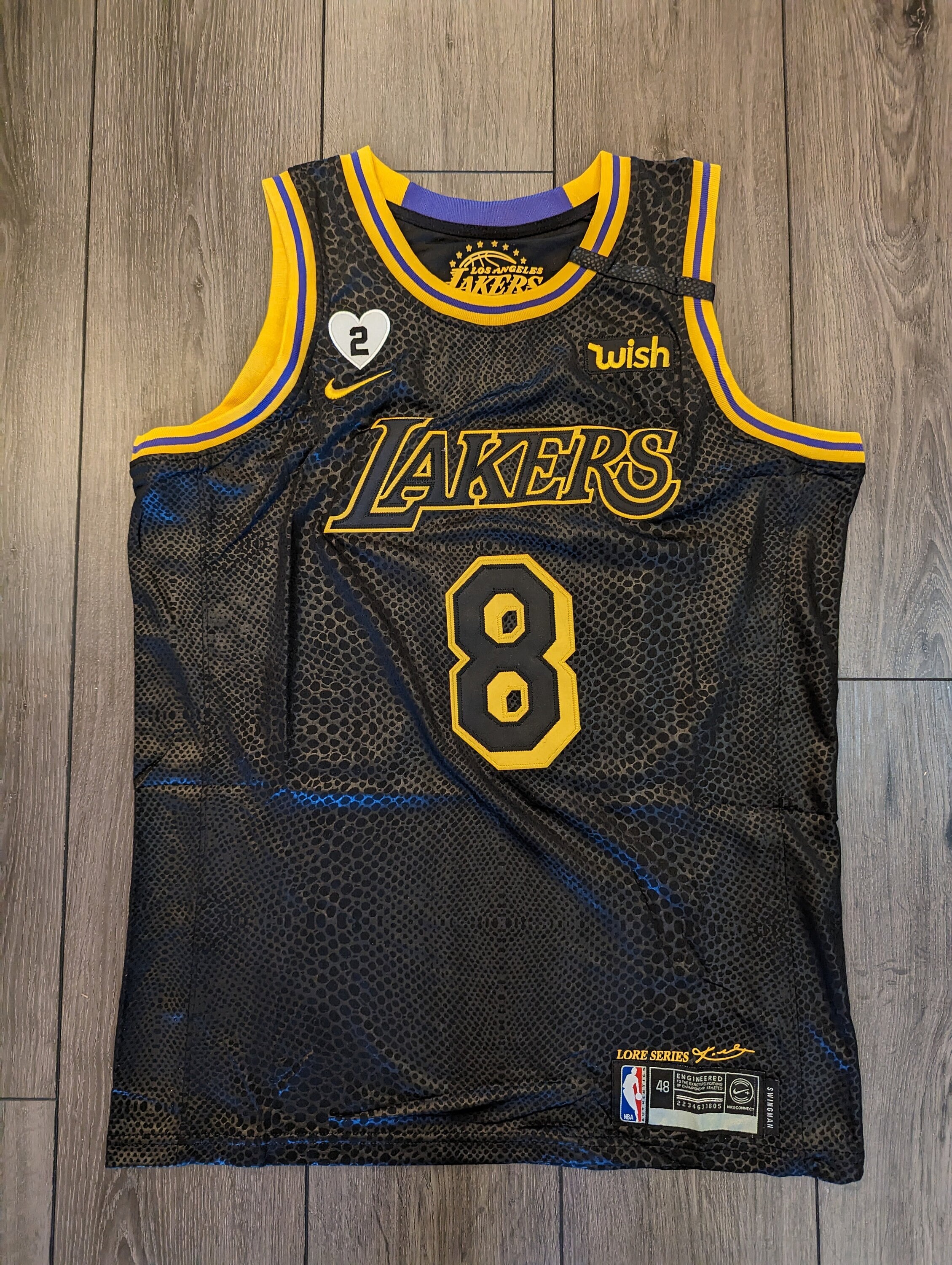 Kobe Bryant #8 LA LAKERS AUTHENTIC CHAMPION Jersey YOUTH LARGE RARE  MISPRINT