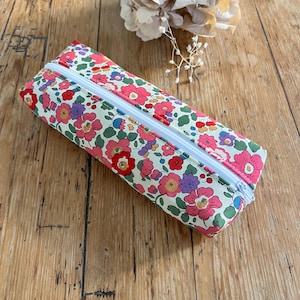 Trousse liberty Tana Lawn Betsy rose fuchsia