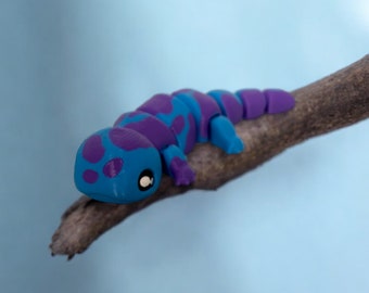 Cute 3D printed Articulating Salamander