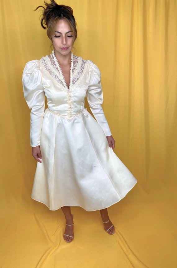 Vintage 70's/80's Cottagecore Bridal Gown