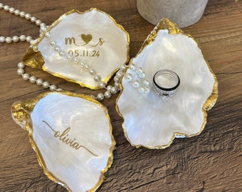 Personalized Oyster Jewelry Dish, Custom Wedding Gift, Trinket Dish, Personalized Gift , Engagement Gift, Gold Oyster Shell Ring Dish