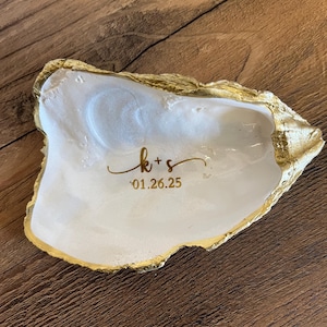 Personalized Oyster Jewelry Dish, Custom Wedding Gift, Trinket Dish, Personalized Gift , Engagement Gift, Gold Oyster Shell Ring Dish