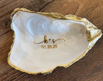 Plato de ostras personalizado, regalo de boda personalizado, plato de baratijas, regalo personalizado, regalo de compromiso, plato de anillo de concha de ostra de oro