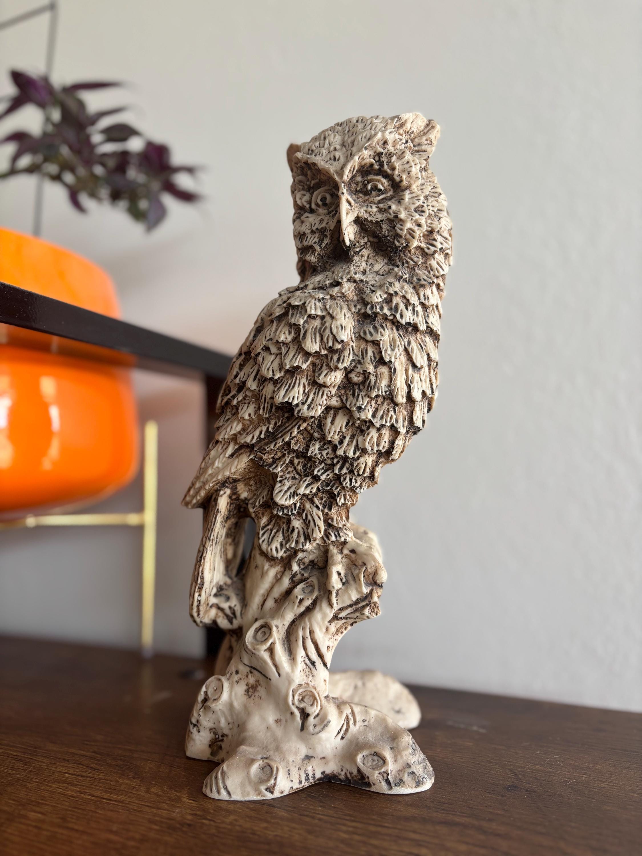 フクロウ彫刻 陶器 1970年代の樹脂製フクロウの像 - Etsy 日本