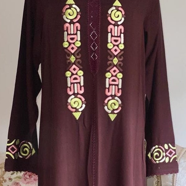 Caftan brodé au fil de soie travaillé au crochet, artisanat marocain, abaya,Robe