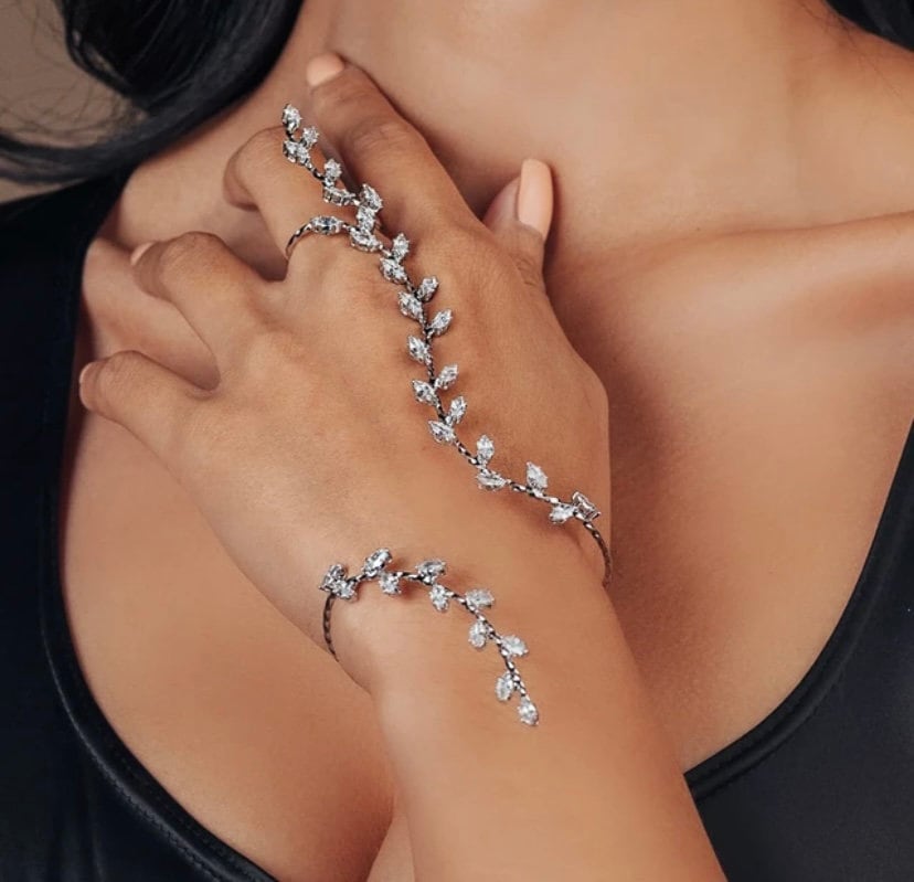 Palm bracelet shop with ring