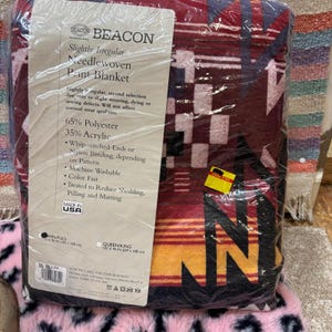 Vtg Beacon needle woven print blanket sz twin/full