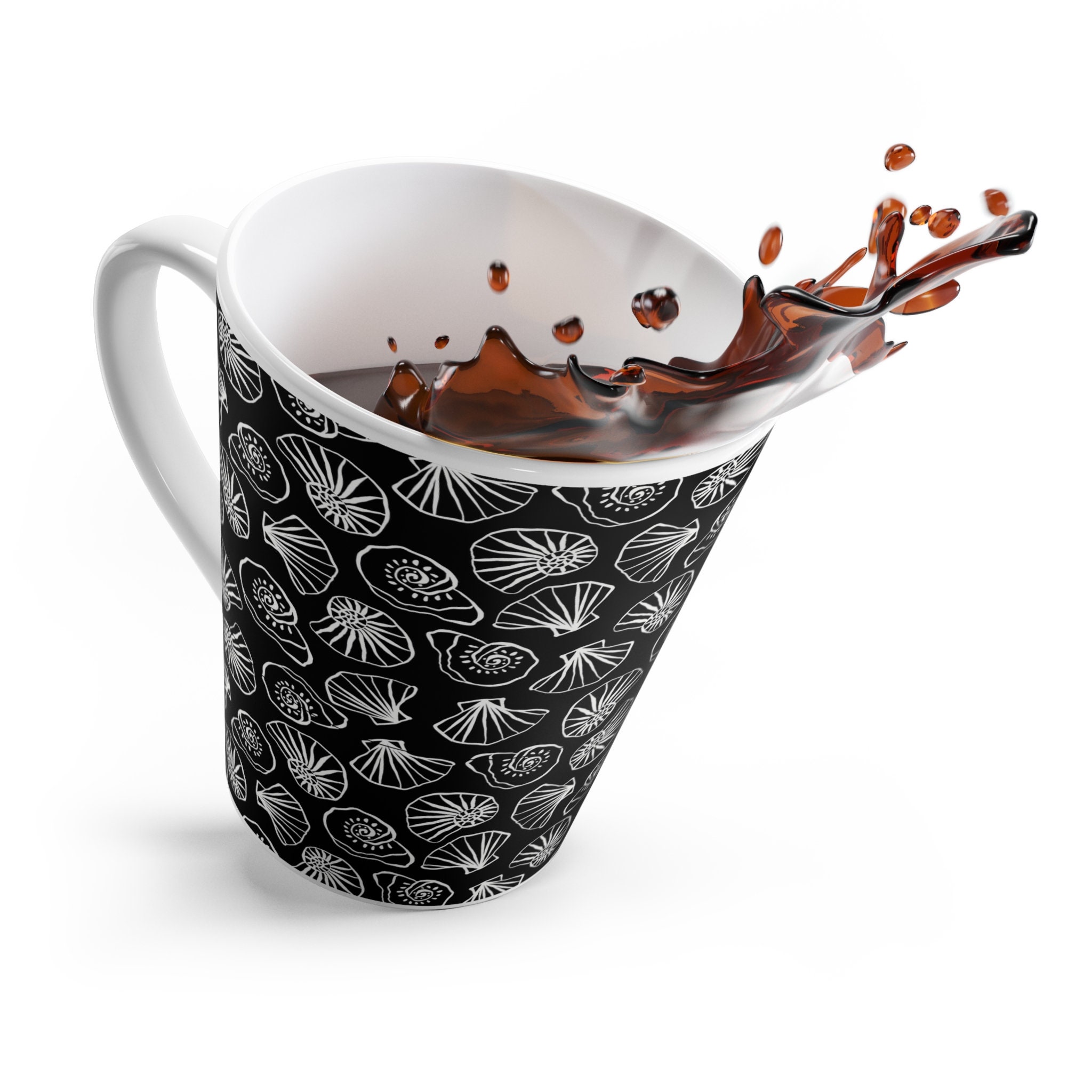 Black and White Sea Shells Latte Cup 12oz, Summer Mug, Coastal Mug ...