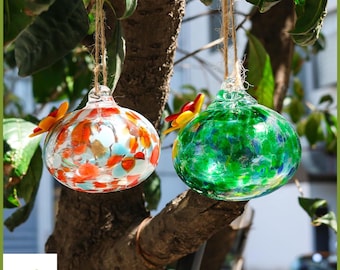 Colorful Blown Glass Hummingbird Feeders (2 Pcs) – Bee Proof, Ant Resistant, Handmade Garden Gift for Women, Outdoor Window Decor