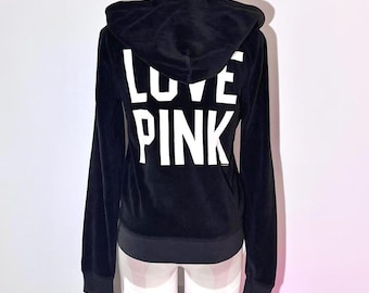 victoria’s secret love pink 2000s black velour graphic hoodie. flawless grunge ~ glam piece