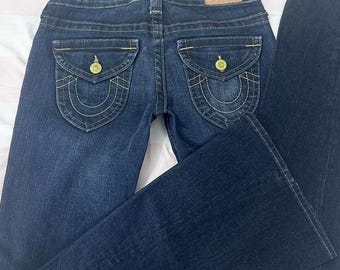 true religion 2000s low-rise dark-wash bootcut jeans. gyaru ~ grunge piece (does have some wear by the pant leg)