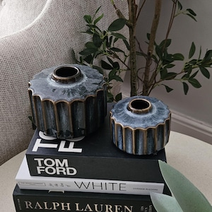 Set 2 keramisch steengoed bloemknopvaas decoratief ornament natuurlijk Japandi scandi Scandinavisch interieuraccenten accessoires hyggeat15