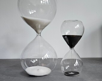 Hourglass Sand Timer Glass Ornament, 15 or 30 minutes, Japandi Scandi Scandinavian Hygge Home Decor Decorative Accessories Hyggeat15