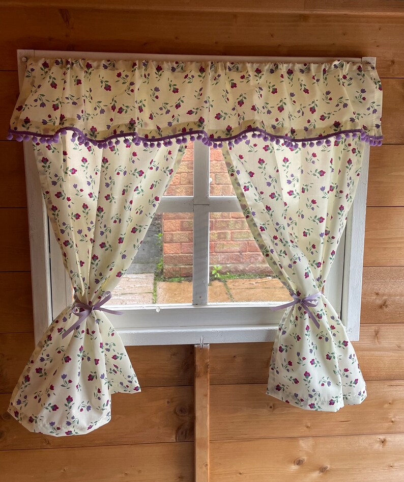 Playhouse Curtains, Cream Floral. Childrens Playhouse Accessories by