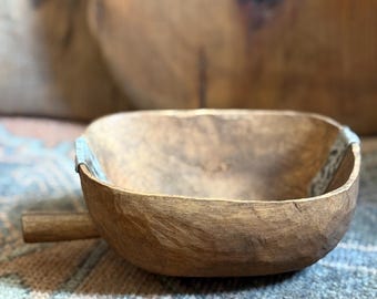 アフリカの古い木のボウル プリミティブ　古道具　ウッドボウル アフリカの古い木のボウル プリミティブ 古道具 ウッドボウル 【公式通販】