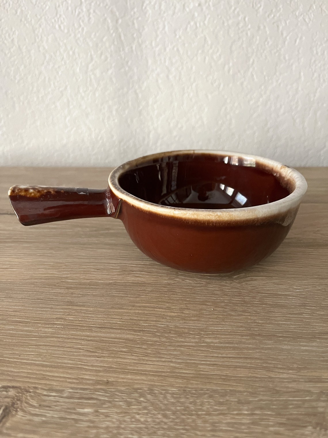 Vintage Mccoy Pottery 7050 Drip Soul Bowl With Lug Handle Etsy