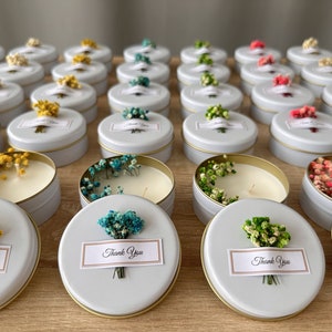 Eleganti candele profumate di soia con composizioni floreali secche per gli ospiti di nozze all'ingrosso - Bomboniere personalizzate per addii al nubilato, compleanni