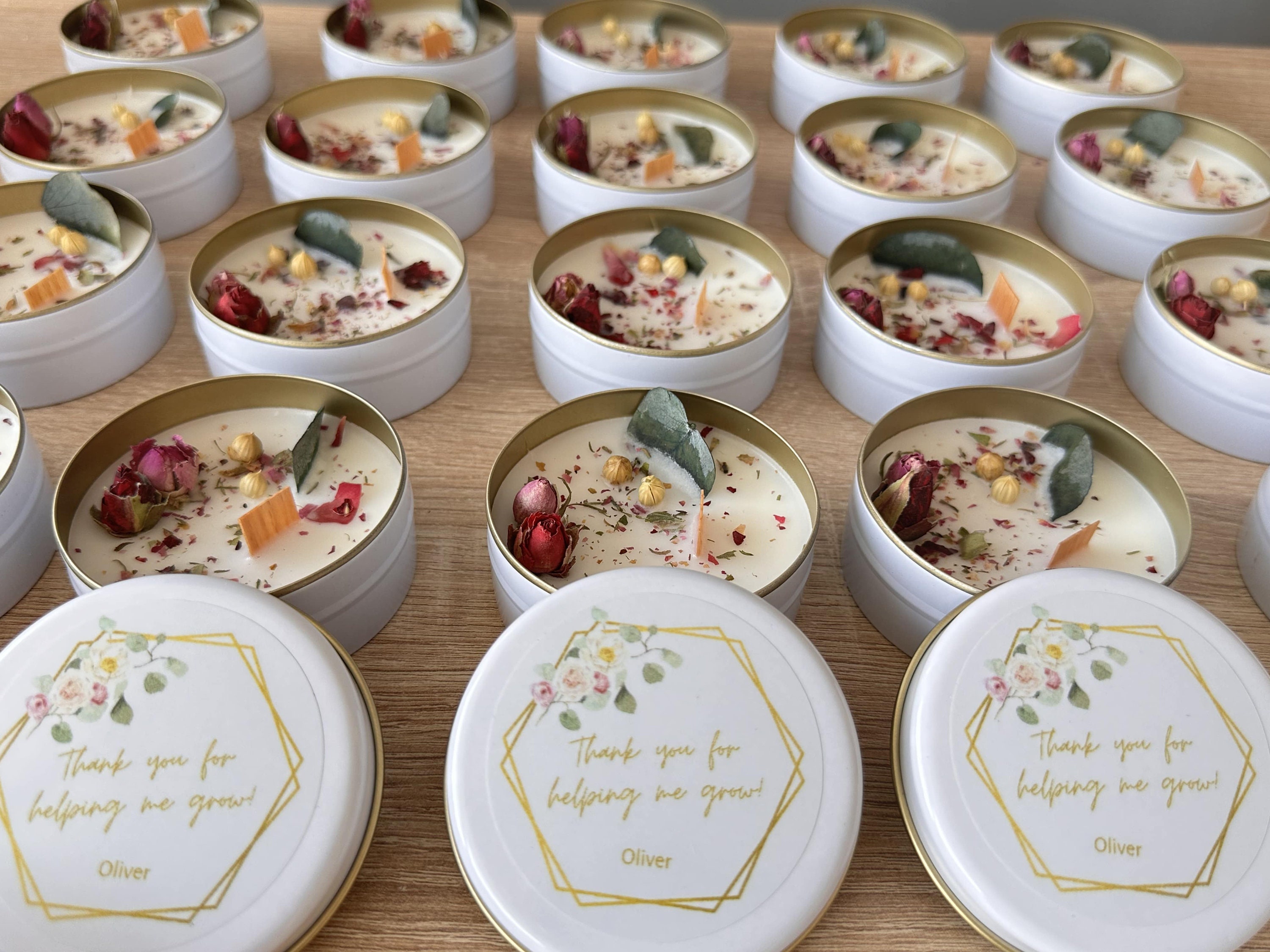 Personalized Tin Candles with Embedded Dried Flowers in Bulk -  Scented Soy Wax Wildflower Favors for Wedding, Bridal Baby Showers, Birthday